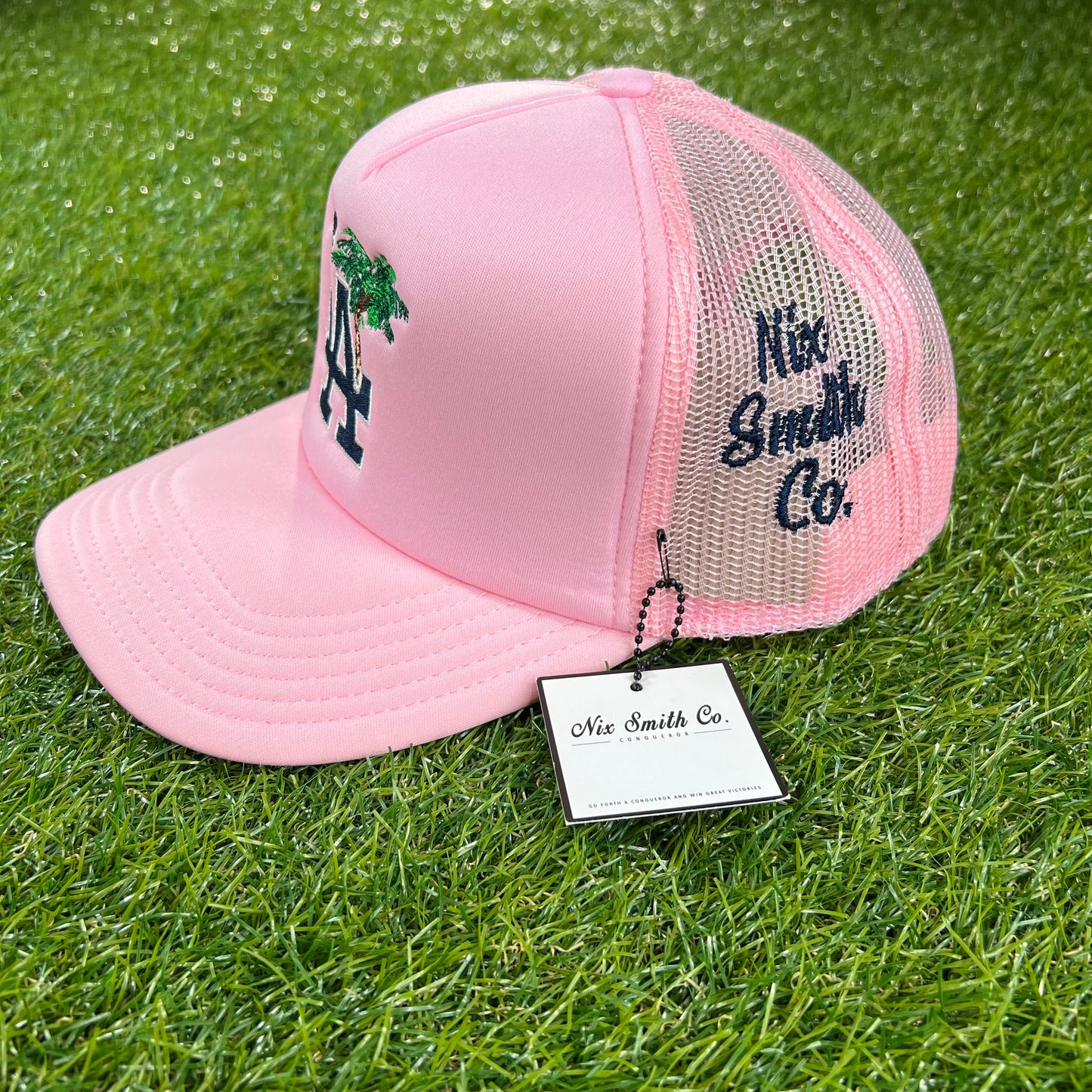 LA Palm Mesh Trucker Hat (Light Pink/Navy)